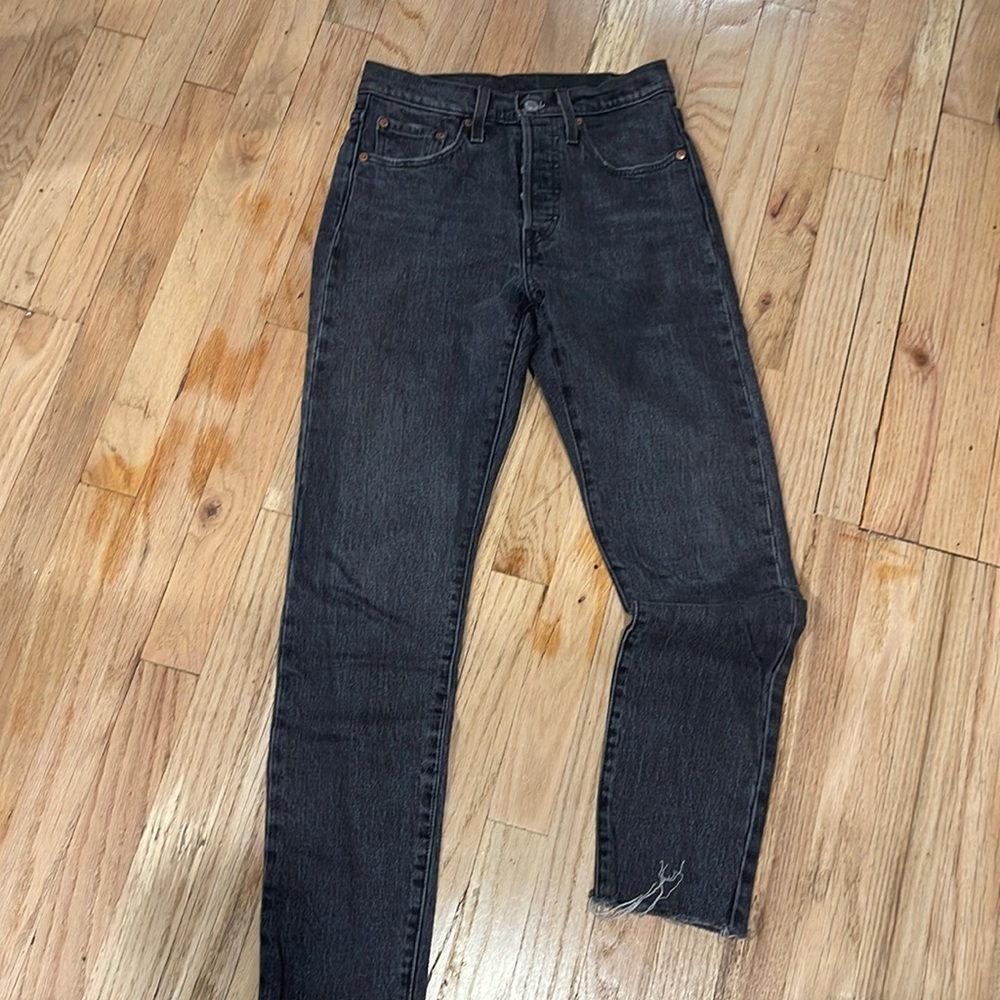 Grey Levi 501 skinny jeans